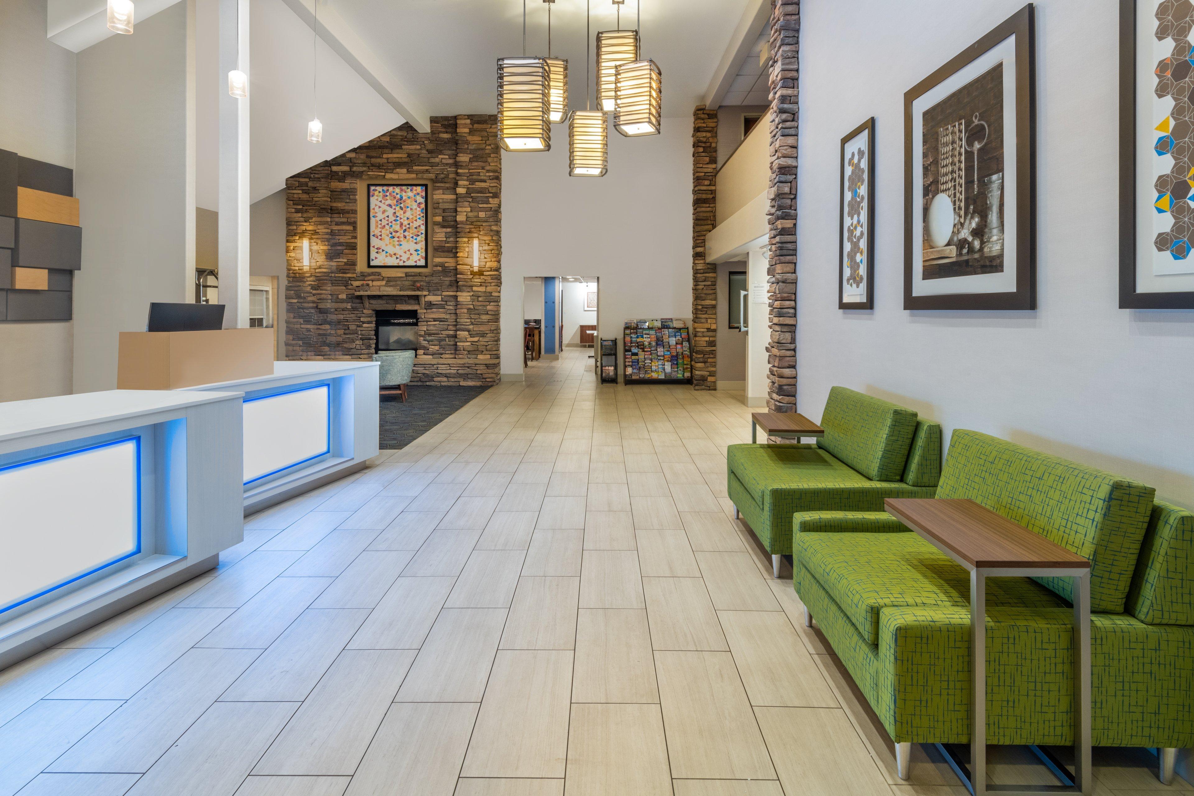 Holiday Inn Express & Suites Wheat Ridge-Denver West By Ihg Zewnętrze zdjęcie